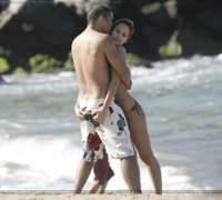 Jessica-Alba.com-Hawaii_Vacations.mq48.jpg