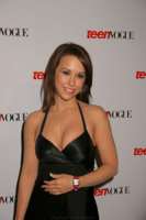 LaceyChabert_YoungHollywoodParty_001.jpg