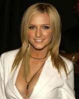 ashlee-simpson.jpg
