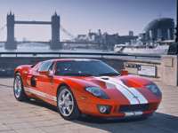 ford_gt_2005_1d.jpg