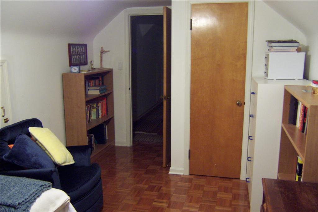 37453051.jpg