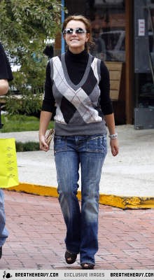 britney-planetblue1.jpg