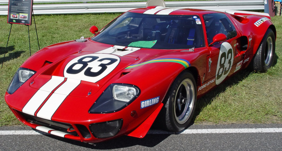 Ford-GT40-red-f-lr.jpg