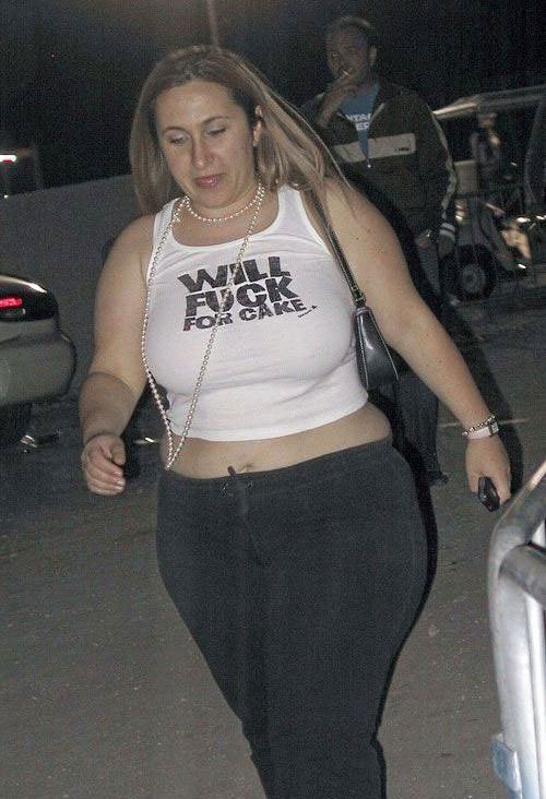 will_fuck_for_cake.jpg