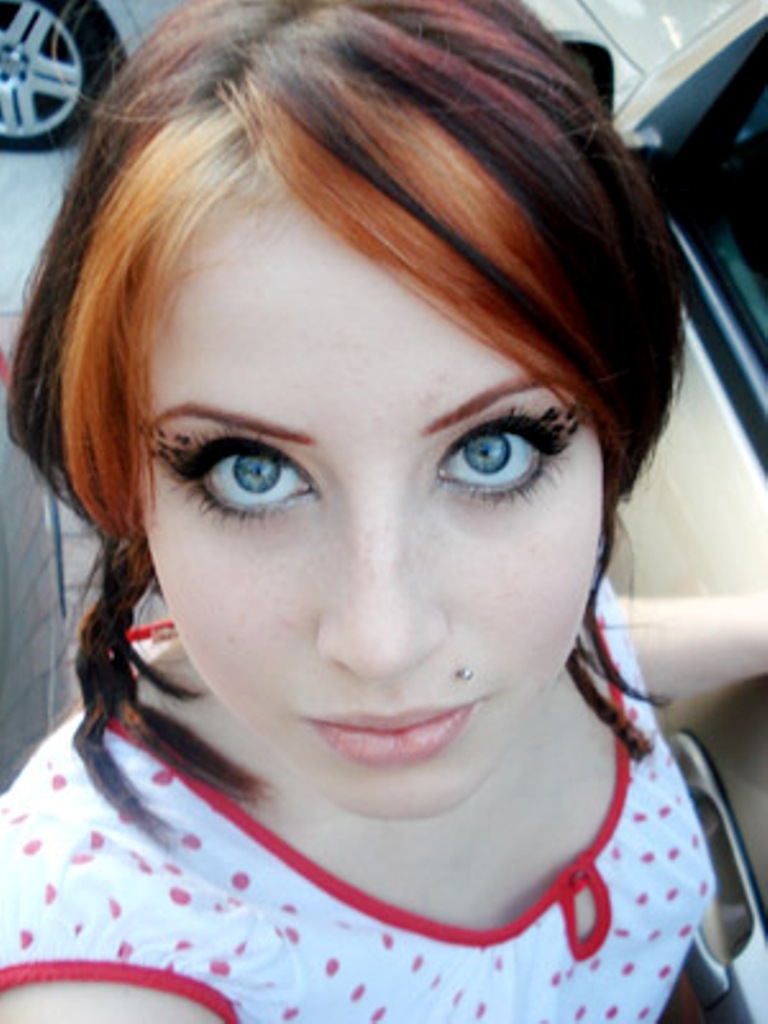1200260829.jpg